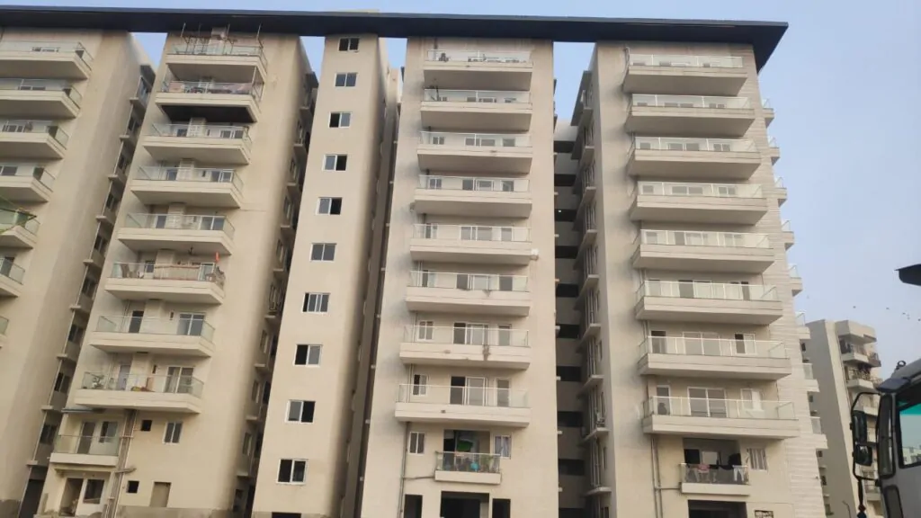 2bhk and 3bhk flats in tellapur