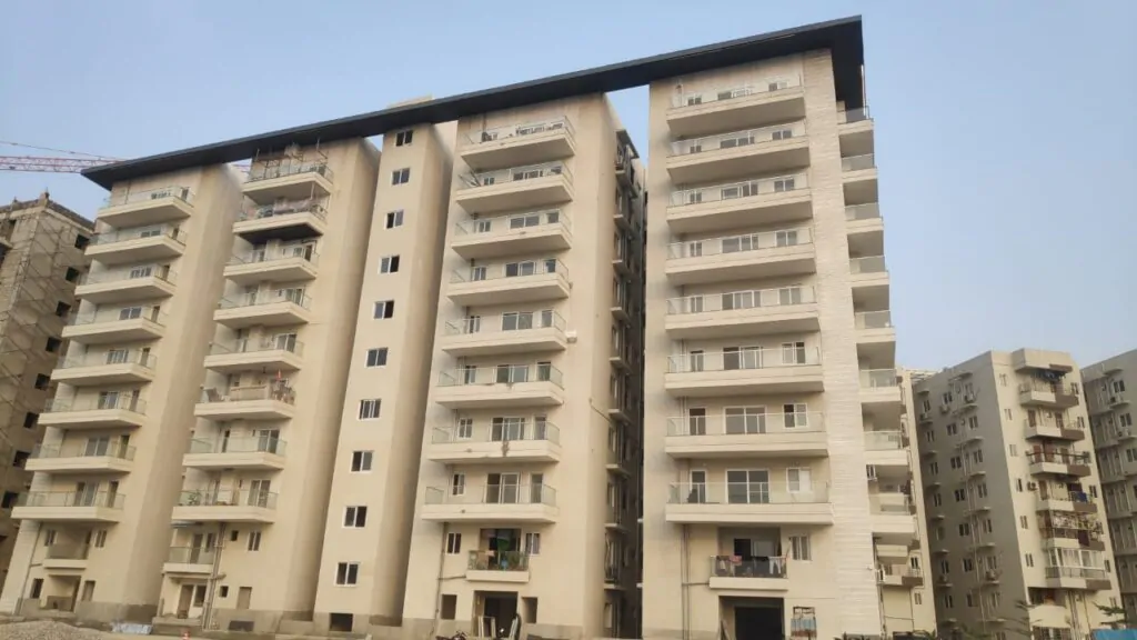 Cyan Project - 2bhk flats in tellapur